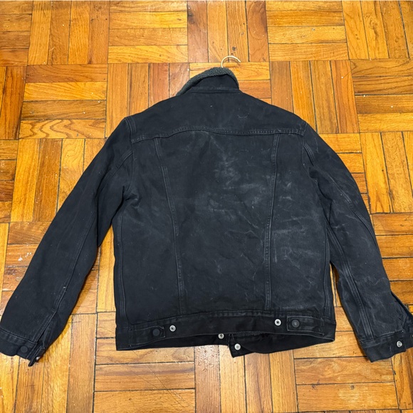 Levi’s black denim Sherpa jacket - Picture 7 of 10
